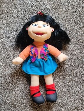 Julie Woo Asian American Doll PBS The Puzzle Place 1994 Fisher Price Vintage 15"